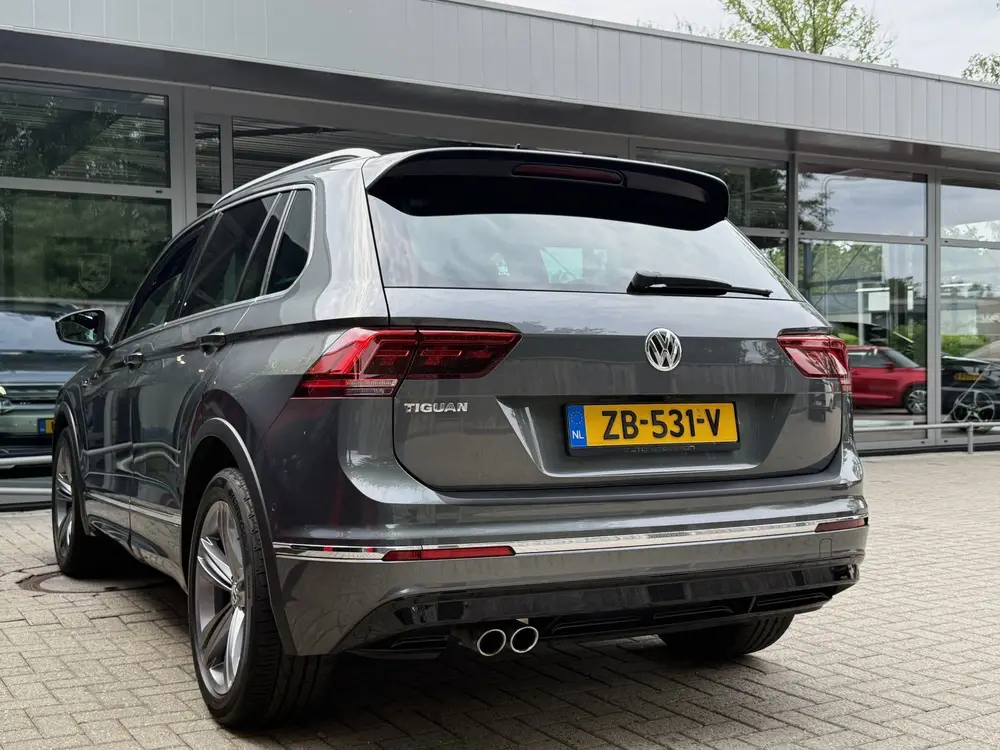 Volkswagen Tiguan 1.5 TSI ACT *!* R-LINE *!* PANODAK/ CAMERA uit 2019, foto 9