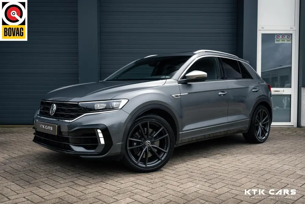 Volkswagen T-Roc 2.0 TSI 4Motion R Akra|Pano|DCC|Beats|Camer uit 2021