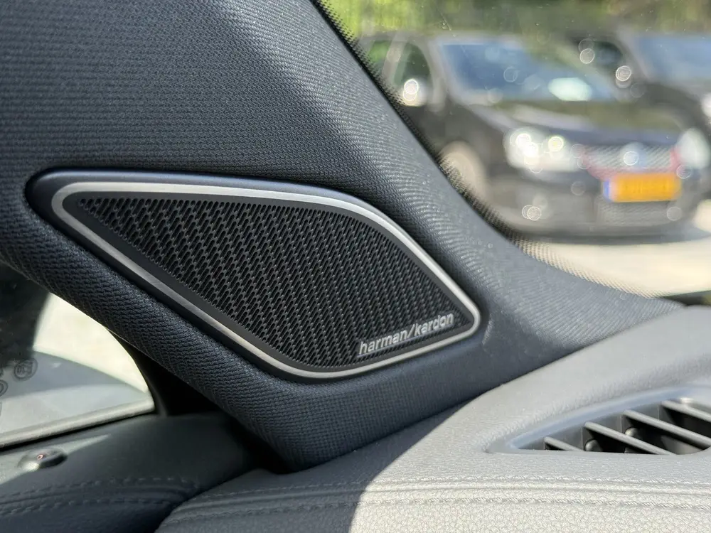Volkswagen Tiguan 1.5 eHybrid R-Line | Trekhaak | Pano | H&K uit 2025, foto 12