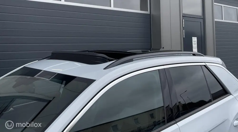 Volkswagen T-Roc 1.5 TSI DSG 3xR-Line 150PK ACC Cam uit 2019, foto 8