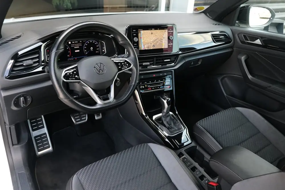 Volkswagen T-Roc Cabrio 1.5 TSI 2x R-Line DSG Facelift IQ Le uit 2022, foto 3
