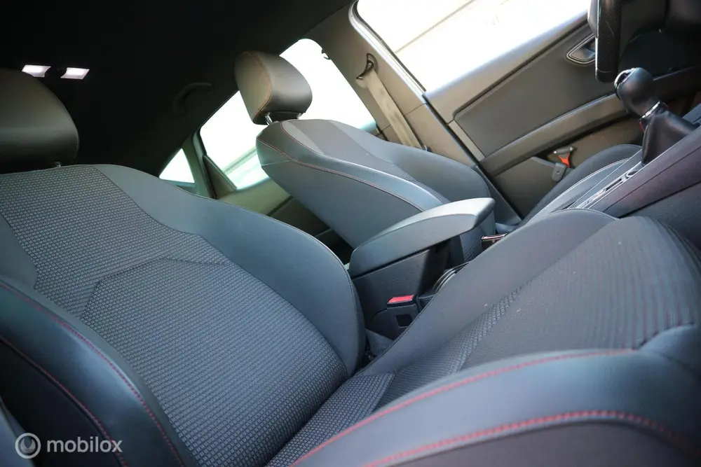 SEAT Leon 1.5 TSI FR LED-KOPLAMPEN/ECC/NAVIGATIE/2X-PDC/NAP uit 2019, foto 12