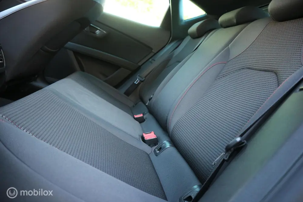 SEAT Leon 1.5 TSI FR LED-KOPLAMPEN/ECC/NAVIGATIE/2X-PDC/NAP uit 2019, foto 13
