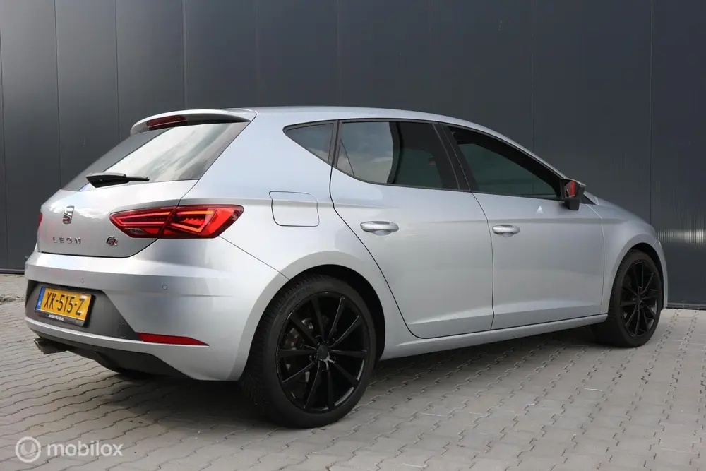 SEAT Leon 1.5 TSI FR LED-KOPLAMPEN/ECC/NAVIGATIE/2X-PDC/NAP uit 2019, foto 7