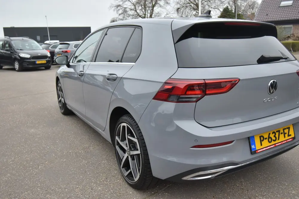 Volkswagen Golf 1.4 eHybrid Style , VIRTUAL COCKPIT , NAVI uit 2022, foto 18