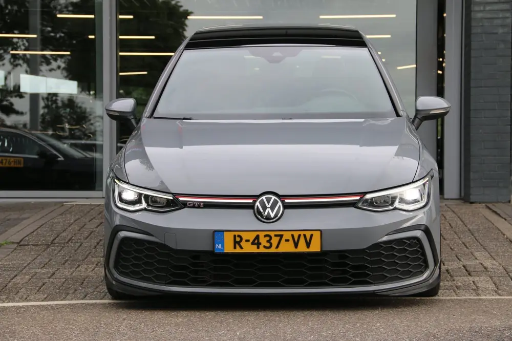 Volkswagen Golf 2.0 TSI GTI PANO-DAK STUURVERW. ADP. CRUISE! uit 2021, foto 2