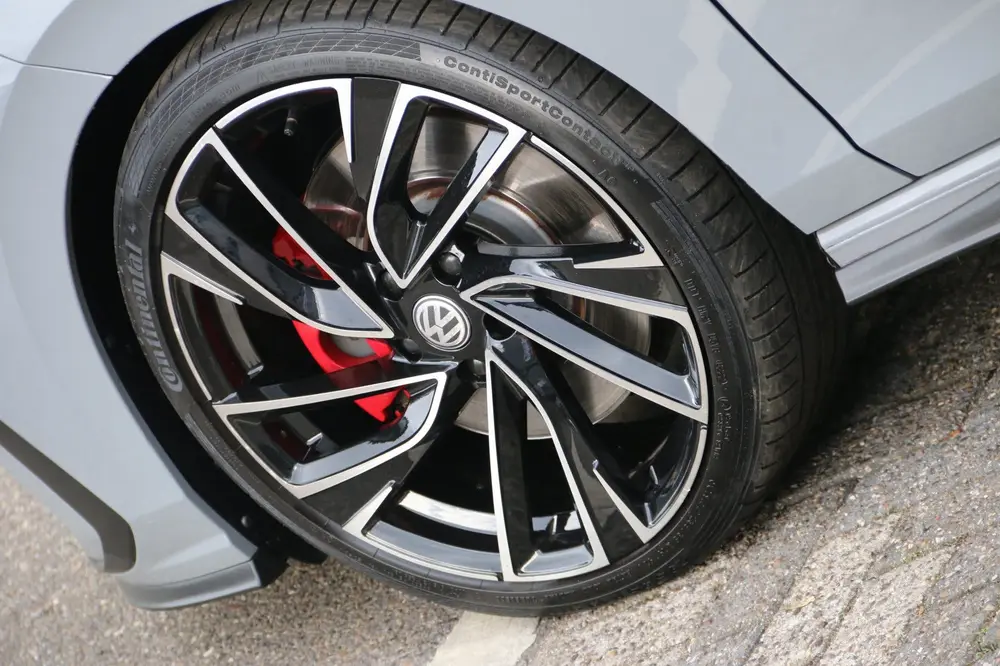 Volkswagen Golf 2.0 TSI GTI PANO-DAK STUURVERW. ADP. CRUISE! uit 2021, foto 4