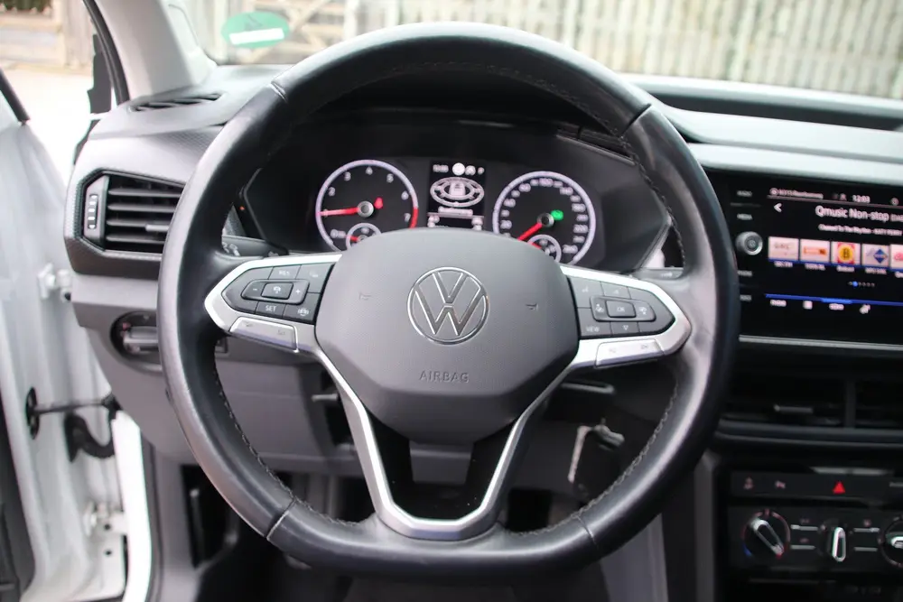 Volkswagen T-Cross 1.0 TSI 110pk NL Life Camera/Navi/ACC/Car uit 2021, foto 13