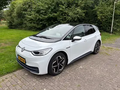 Volkswagen ID.3 58kWh 204pk 2020 Wit first idition uit 2020