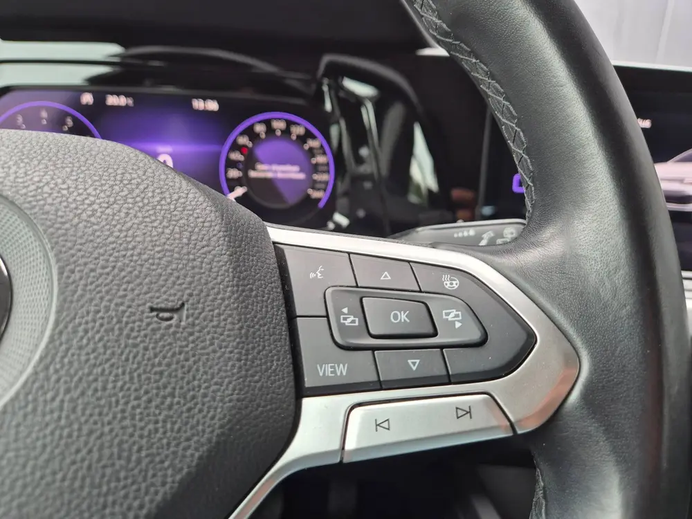Volkswagen Golf 1.0 eTSI Life|Car-Play|Camera|Cruise uit 2021, foto 15