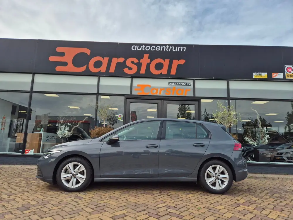 Volkswagen Golf 1.0 eTSI Life|Car-Play|Camera|Cruise uit 2021, foto 4