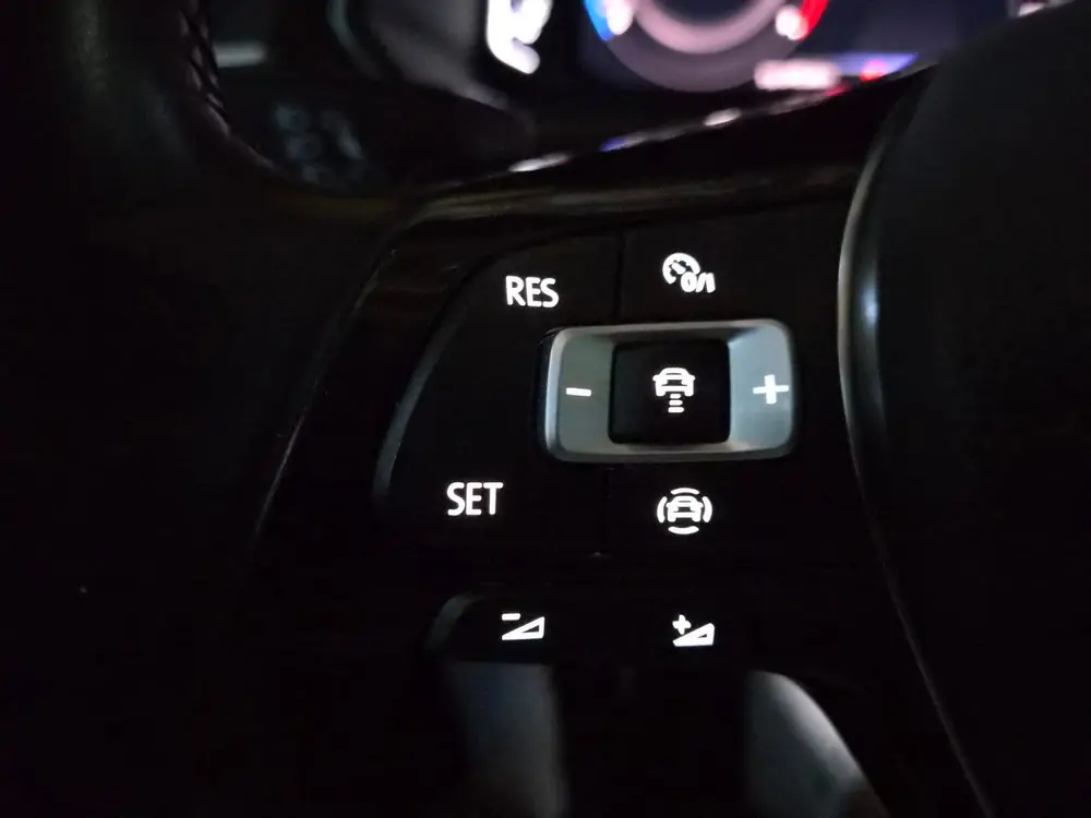 Volkswagen Tiguan Allspace VW Tiguan Allspace R-Line | Leder | Pano | 360° | 1.5 TSI uit 2019, foto 17