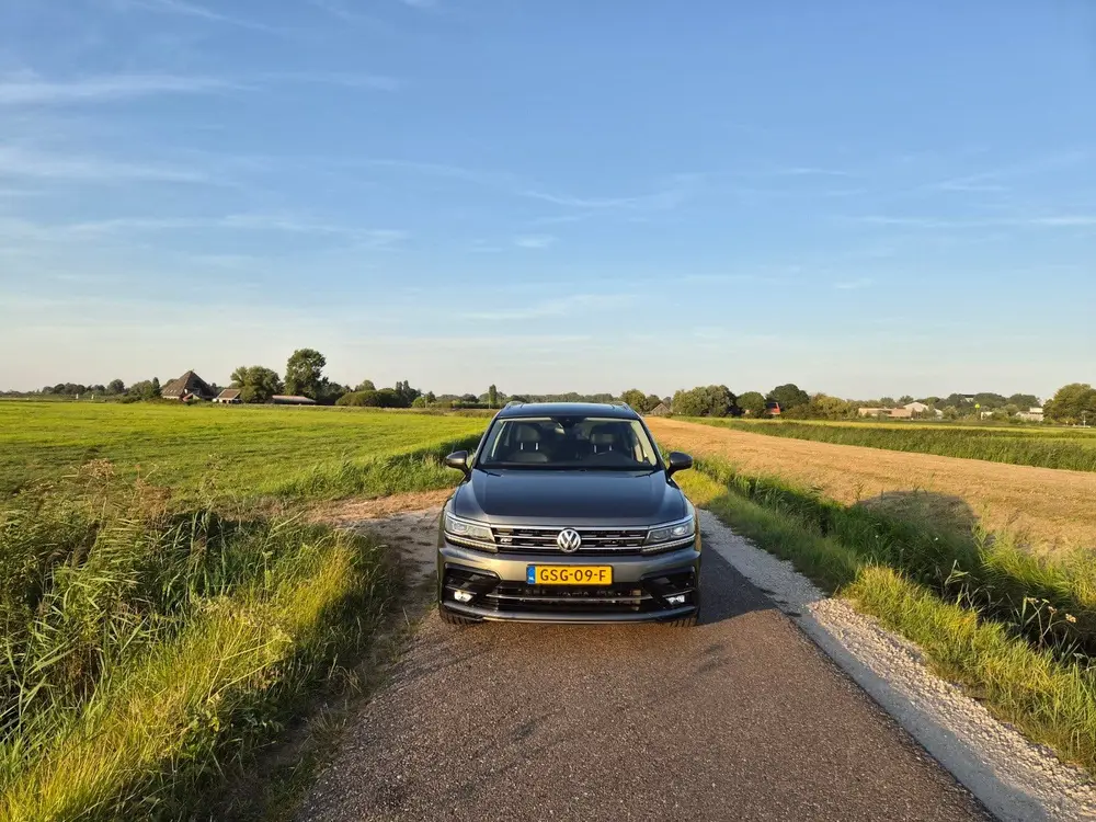 Volkswagen Tiguan Allspace VW Tiguan Allspace R-Line | Leder | Pano | 360° | 1.5 TSI uit 2019, foto 3