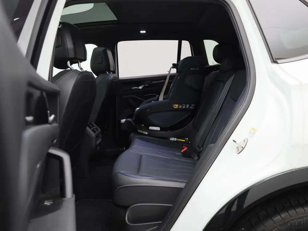 Volkswagen Tiguan 1.5 eHybrid R-Line 272 PK | Panoramadak | uit 2025, foto 12