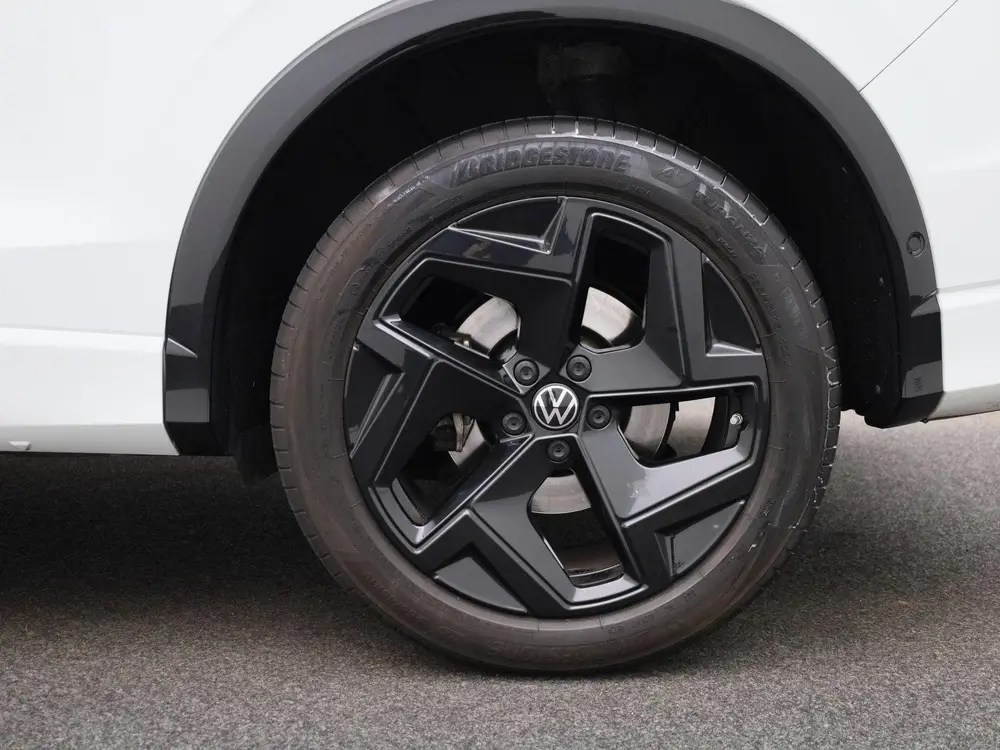 Volkswagen Tiguan 1.5 eHybrid R-Line 272 PK | Panoramadak | uit 2025, foto 13