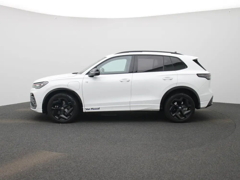 Volkswagen Tiguan 1.5 eHybrid R-Line 272 PK | Panoramadak | uit 2025, foto 4