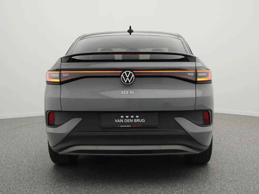 Volkswagen ID.5 Pro 77 kWh 204 PK | SoH 97% | LED | Navigati uit 2023, foto 6