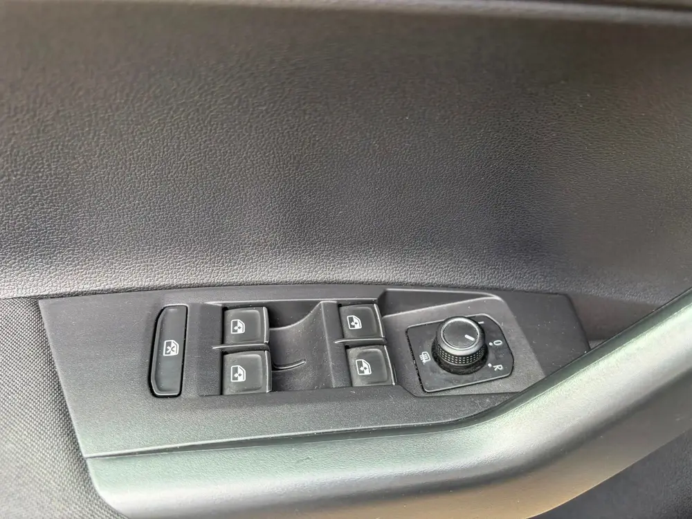 Volkswagen Polo 1.0 TSI Highline AUTOMAAT/ PDC/ CLIMA uit 2021, foto 14