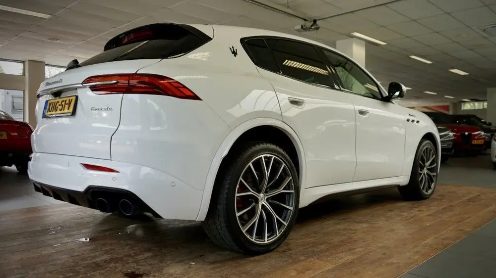 Maserati Grecale 2.0 MHEV Modena | 21 inch | 330 PK | | Perf uit 2023, foto 13