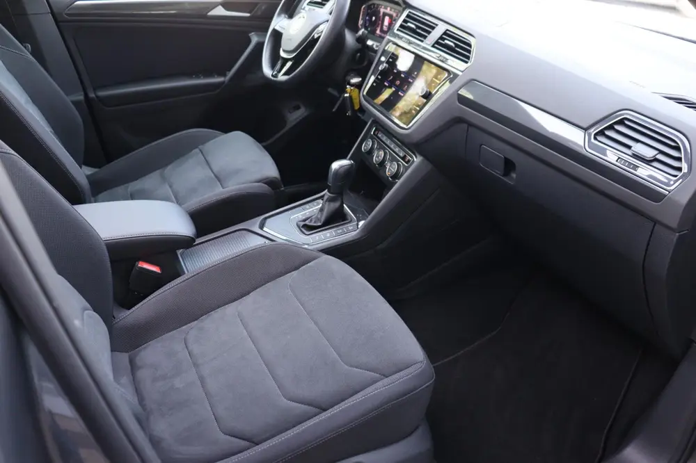 Volkswagen Tiguan 1.5 TSI ACT R-Line Highline Bus orgNL schu uit 2020, foto 10
