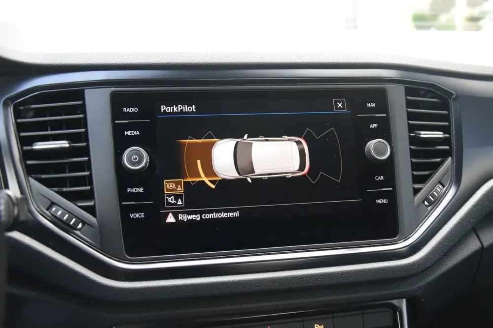 Volkswagen T-Roc 1.0 TSI Style Navi Stoelverwarming Ecc Crui uit 2019, foto 13