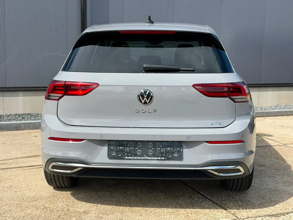 Volkswagen Golf 1.5 TSI Style DSG NARDOGREY camera navigatie uit 2024, foto 14