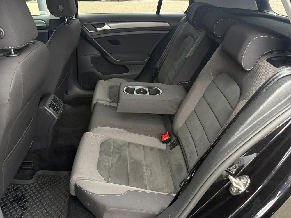 Volkswagen Golf 1.0 TSI Comfortline Business NL auto, Navi P uit 2019, foto 5