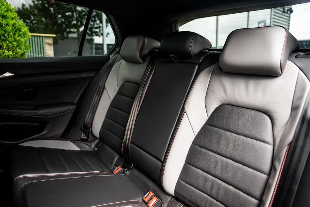 Volkswagen Golf 2.0 TSI GTI|45 JAHRE|PANO|AKRA|H&K|NÜRBURG uit 2022, foto 15