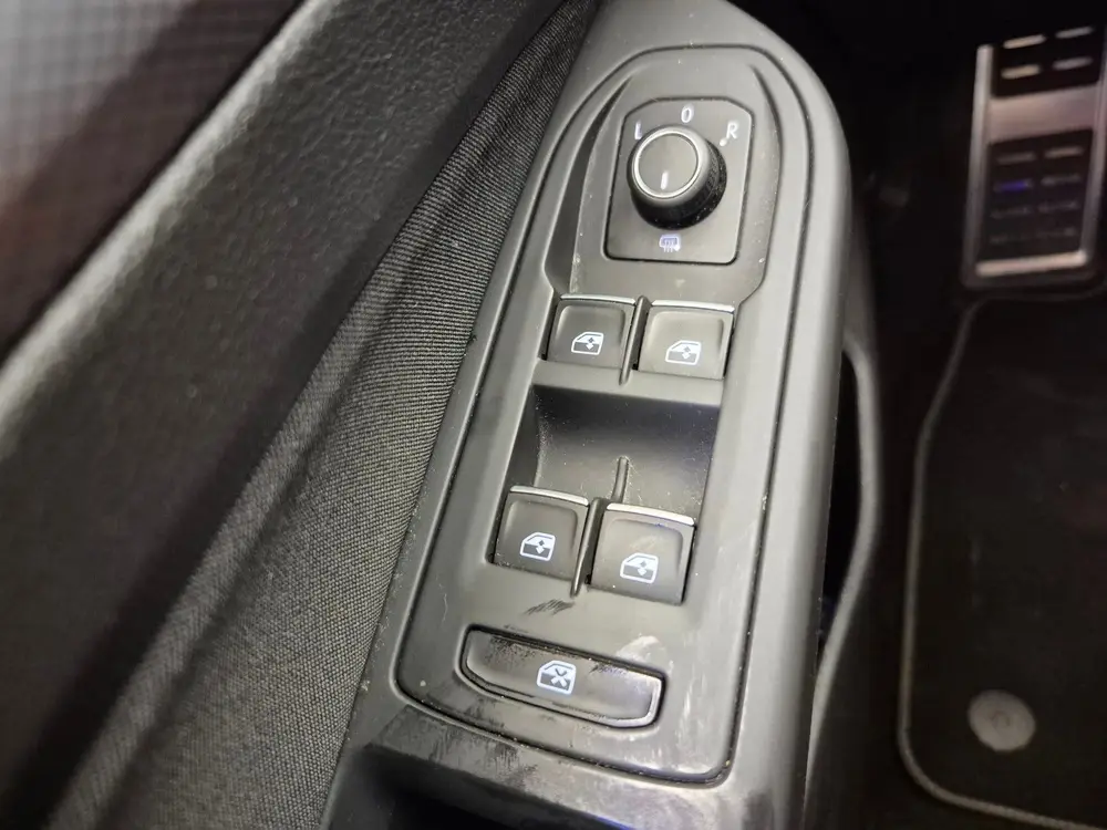 Volkswagen Golf 1.5 TSI Style Navi Apple Carplay Cruise Cont uit 2022, foto 10