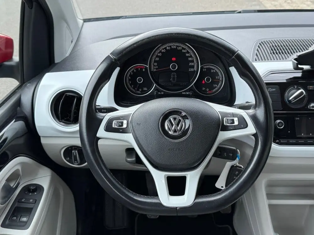 Volkswagen UP 1.0 BMT UP! BEATS Camera Cruise Control PDC uit 2019, foto 11