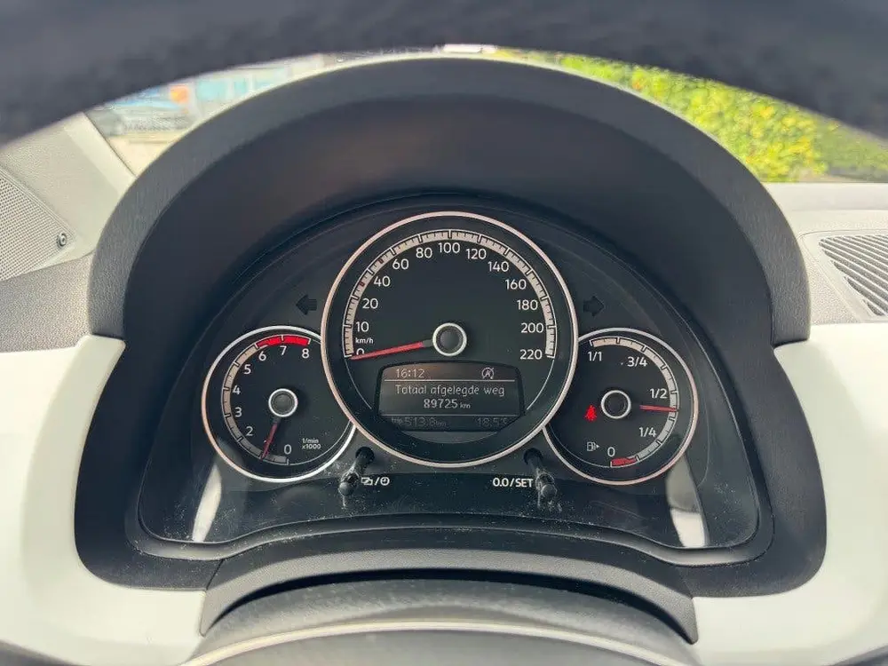 Volkswagen UP 1.0 BMT UP! BEATS Camera Cruise Control PDC uit 2019, foto 16
