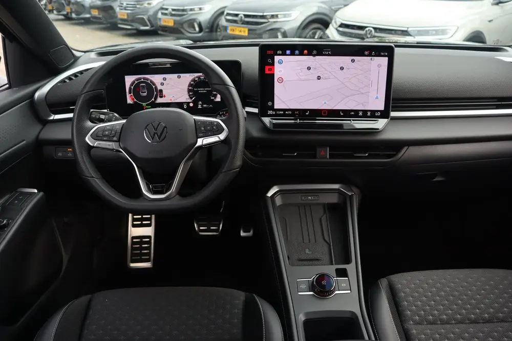 Volkswagen T-Roc 1.5 eTsi R-Line | Camera | ACC | Winter Pak uit 2025, foto 11