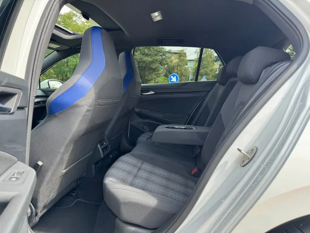 Volkswagen Golf 8 GTE Pano | Dealer Ond. | Garantie | Camera uit 2021, foto 8