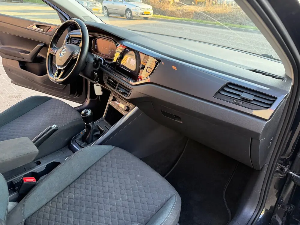 Volkswagen Polo 1.0 TSI Highline Business R uit 2019, foto 6