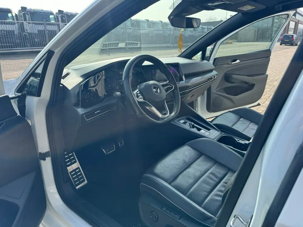 Volkswagen Golf 8 GTD 2.0D 147KW Dsg7 2021 Wit uit 2021, foto 15