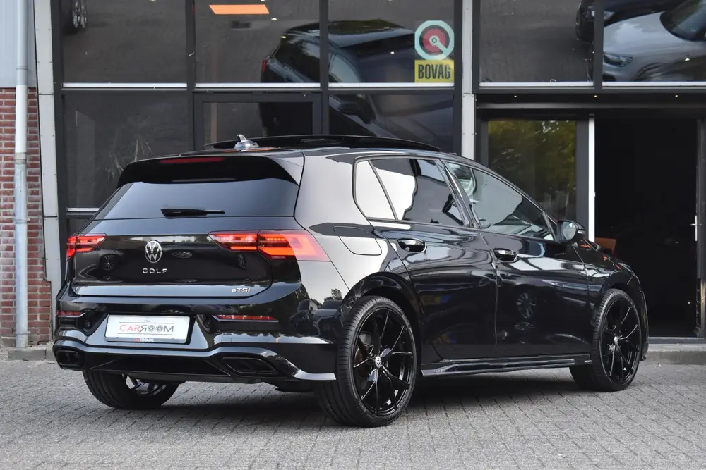 Volkswagen Golf 1.5 eTSI R-Line Pano HUD IQ H/K Lane Keyless uit 2024, foto 7