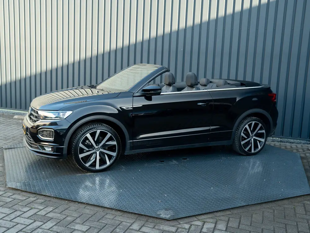 Volkswagen T-Roc Cabrio 1.5 TSI R-Line | Beats | Trekhaak af uit 2021, foto 2
