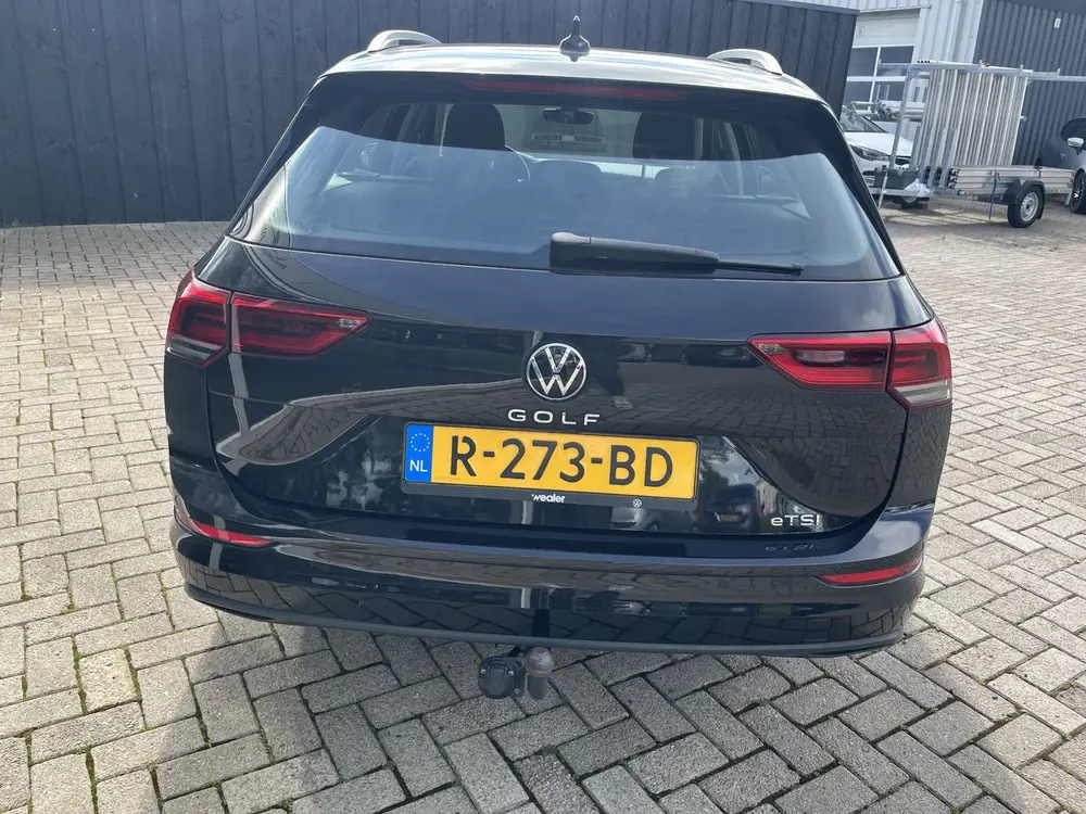 Volkswagen Golf Variant 1.0 eTSI Life Carplay / Led / Acc / uit 2022, foto 3
