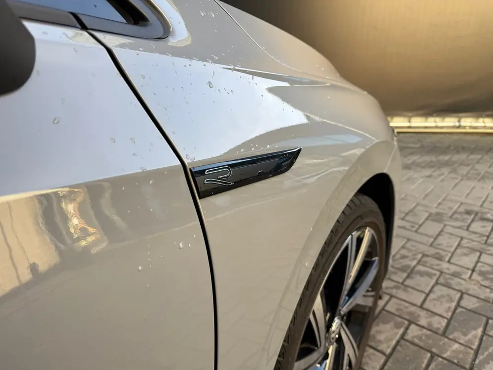 Volkswagen Golf 1.5 eTSI R-Line Pano IQlights Carplay Sfeer uit 2024, foto 15