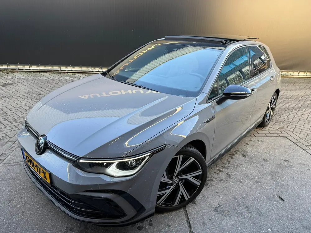 Volkswagen Golf 1.5 eTSI R-Line Pano IQlights Carplay Sfeer uit 2024, foto 4