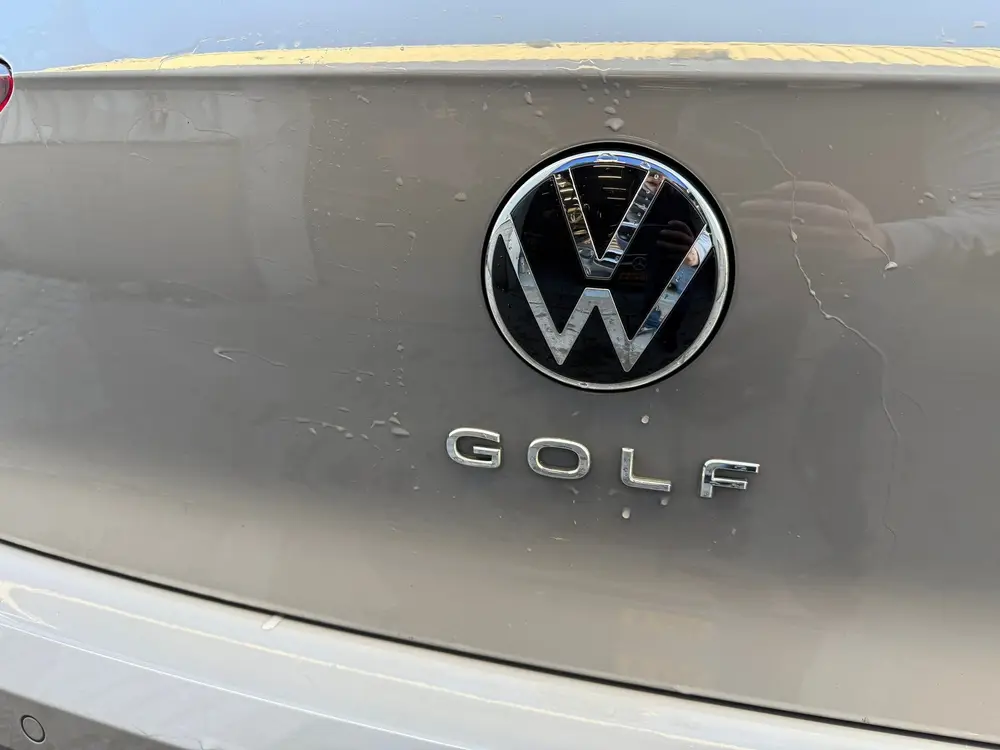 Volkswagen Golf 1.5 eTSI R-Line Pano IQlights Carplay Sfeer uit 2024, foto 9