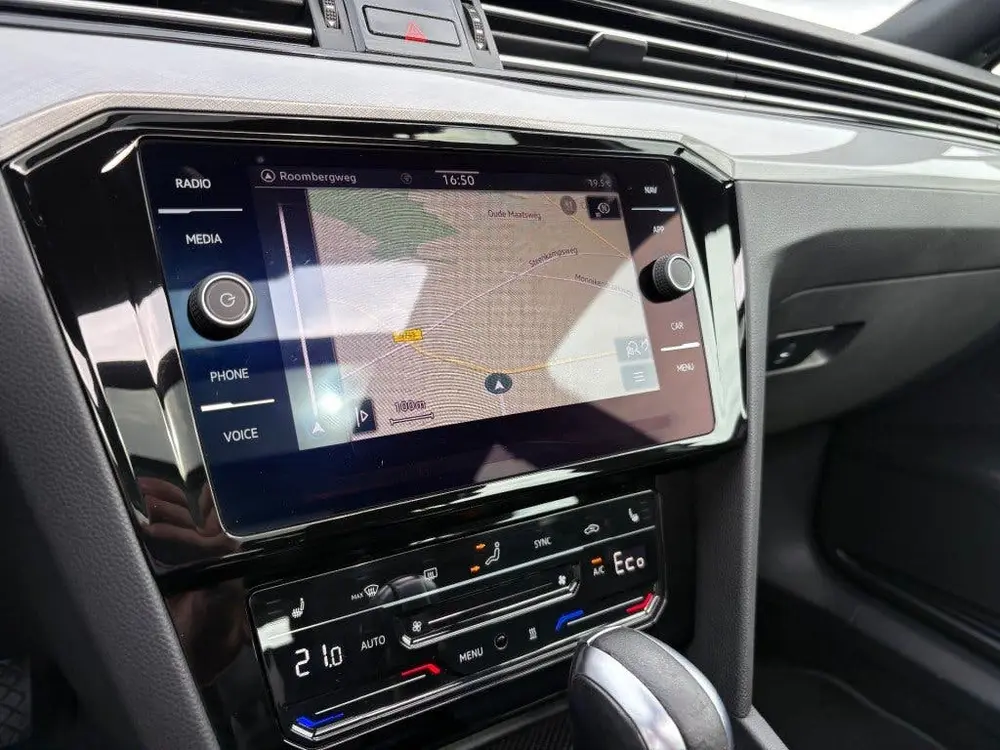 Volkswagen PASSAT 1.4 TSI GTE / BUSSINESS / PANO / NETTE STA uit 2021, foto 12