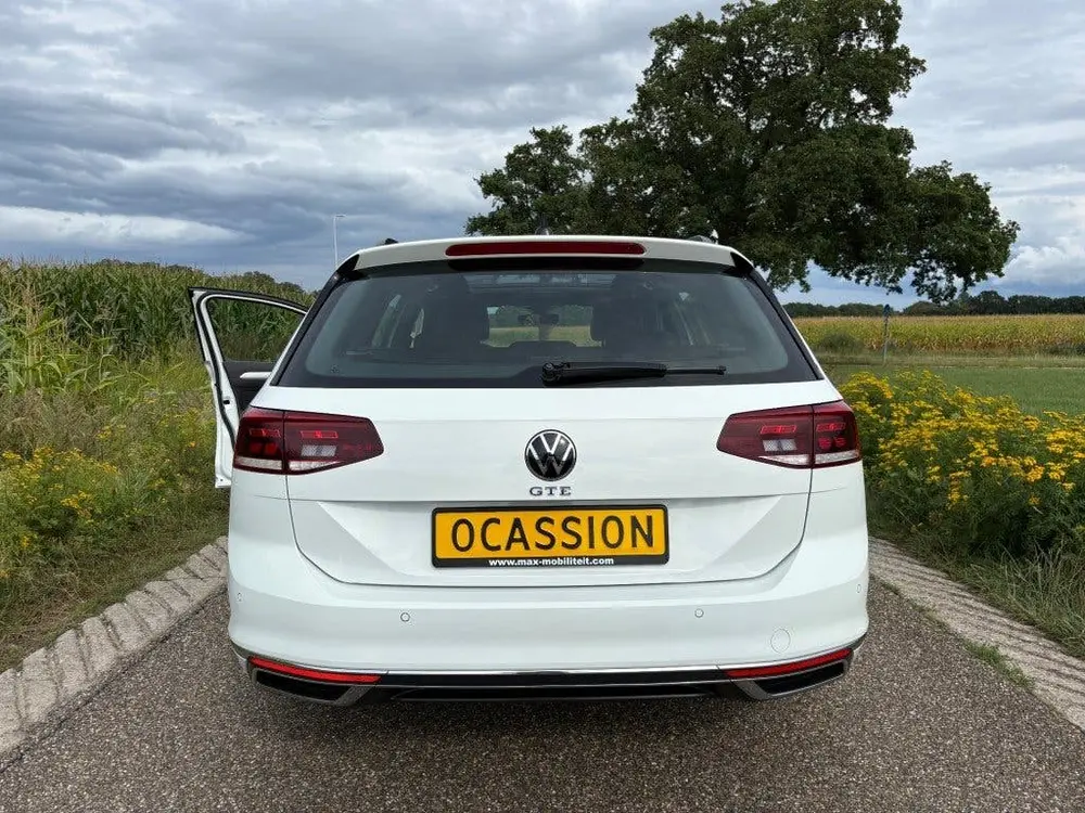 Volkswagen PASSAT 1.4 TSI GTE / BUSSINESS / PANO / NETTE STA uit 2021, foto 6