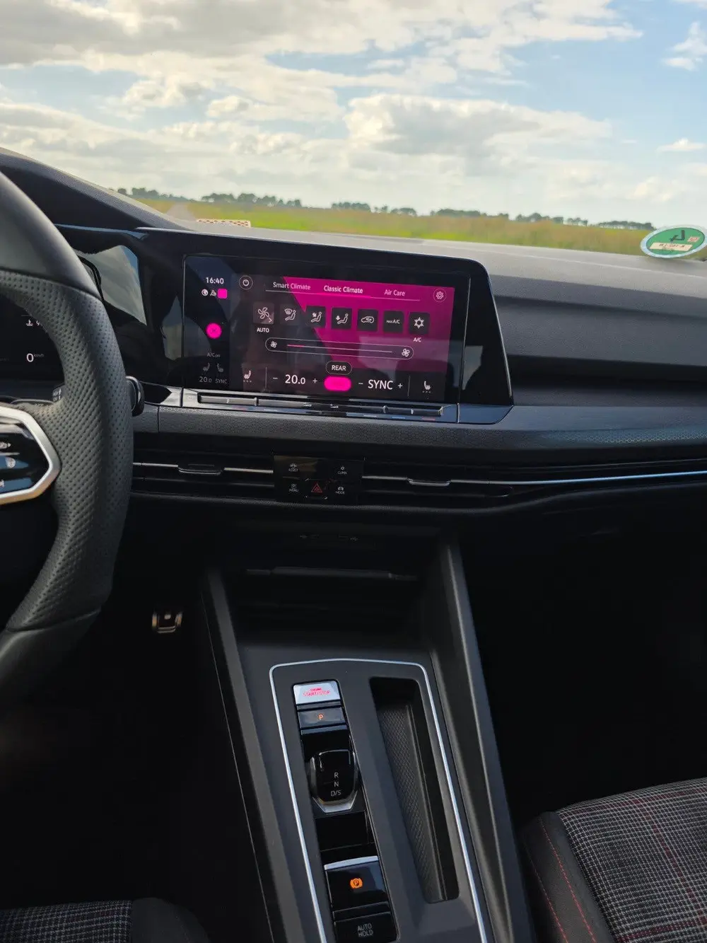 Volkswagen Golf 8 Gti 2.0 TSI 7-DSG 2020 apk 2028 uit 2020, foto 16