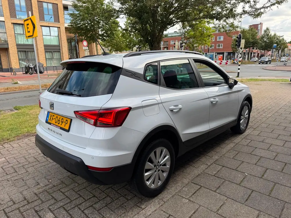 SEAT Arona 1.0 TSI Style Business Intense - Carplay - Inr M uit 2019, foto 6