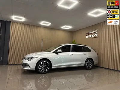 Volkswagen Golf Variant 1.0 TSI Life * NL Auto / Trekhaak / uit 2022
