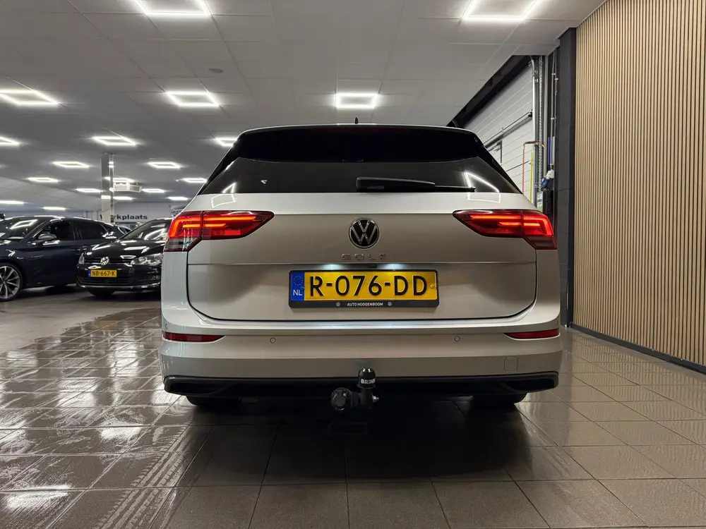 Volkswagen Golf Variant 1.0 TSI Life * NL Auto / Trekhaak / uit 2022, foto 4