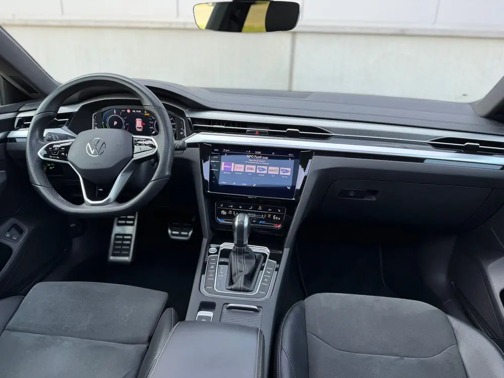 Volkswagen Arteon Shooting Brake 1.4 TSI eHybrid R-Line Busi uit 2021, foto 18