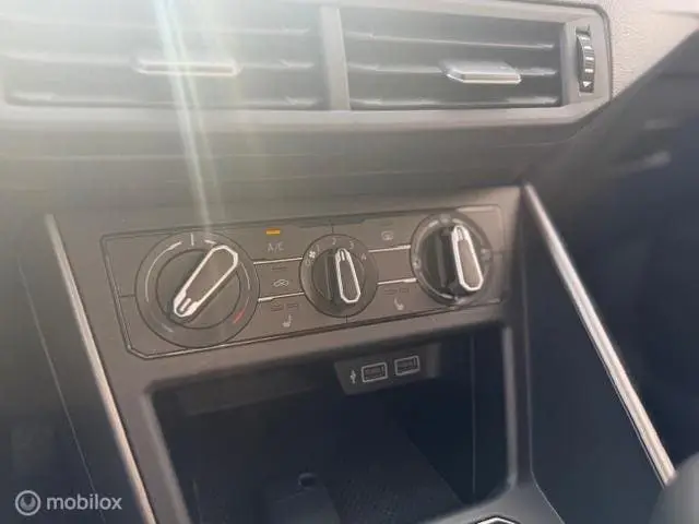 Volkswagen Polo 1.0 TSI Adapcruise/PDC/Carplay uit 2019, foto 14