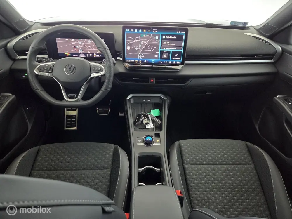 Volkswagen T-Roc 1.5 eTsi 150PK R-Line First Edition trekhaa uit 2026, foto 8